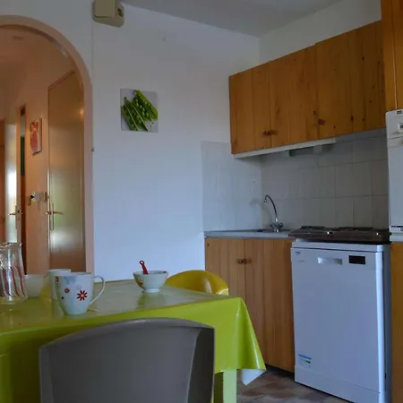 Apartment 2 Pieces 6 Personnes Cyprien Sc150-138 Saint-Cyprien (Pyrenees-Orientales)